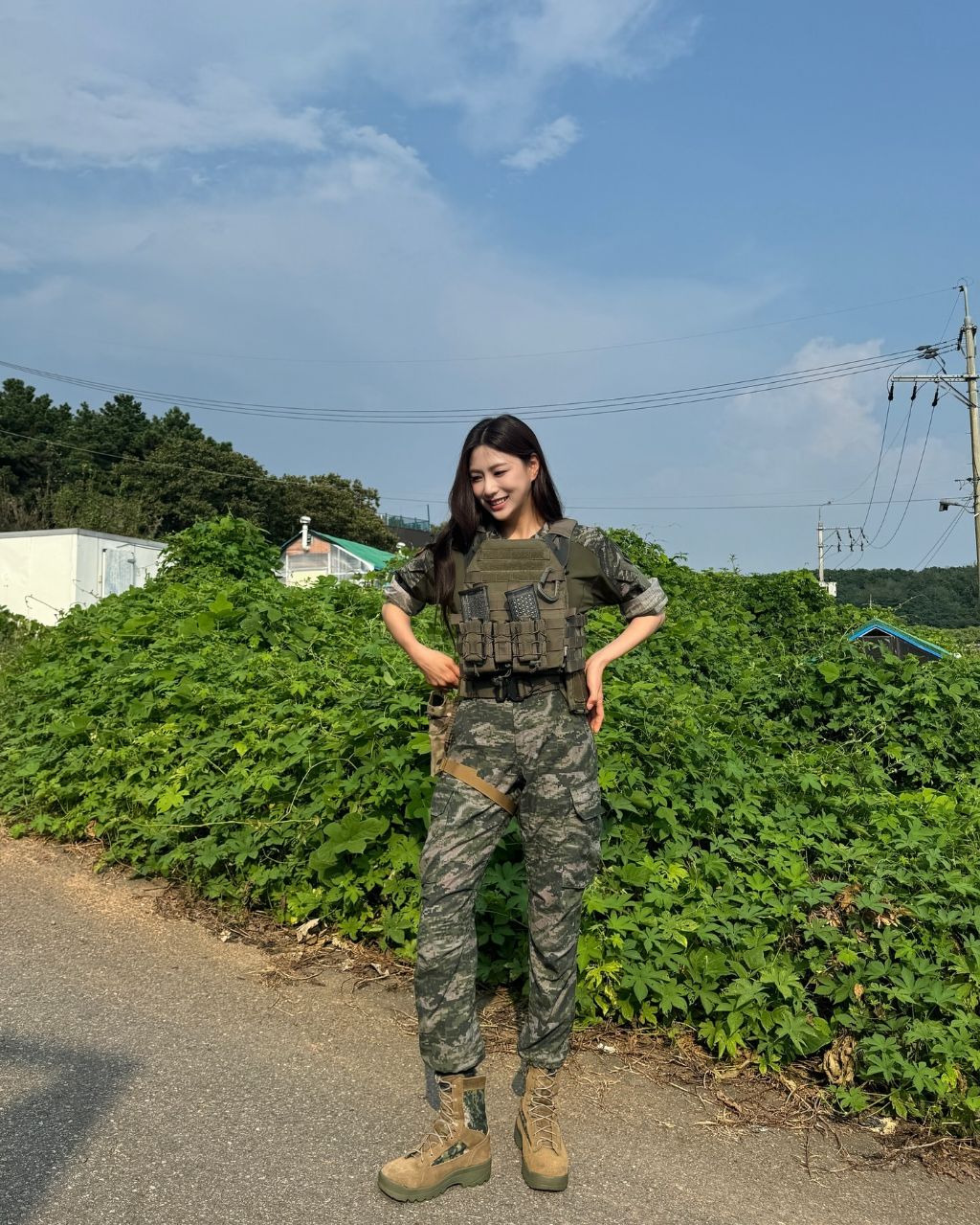 군복 입은 에이핑크 오하영 잘생긴 미모
