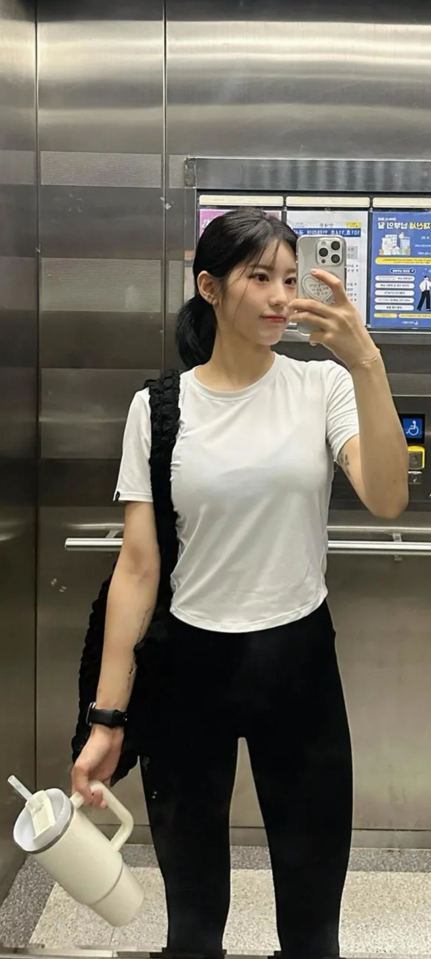 윤즈 인스타
