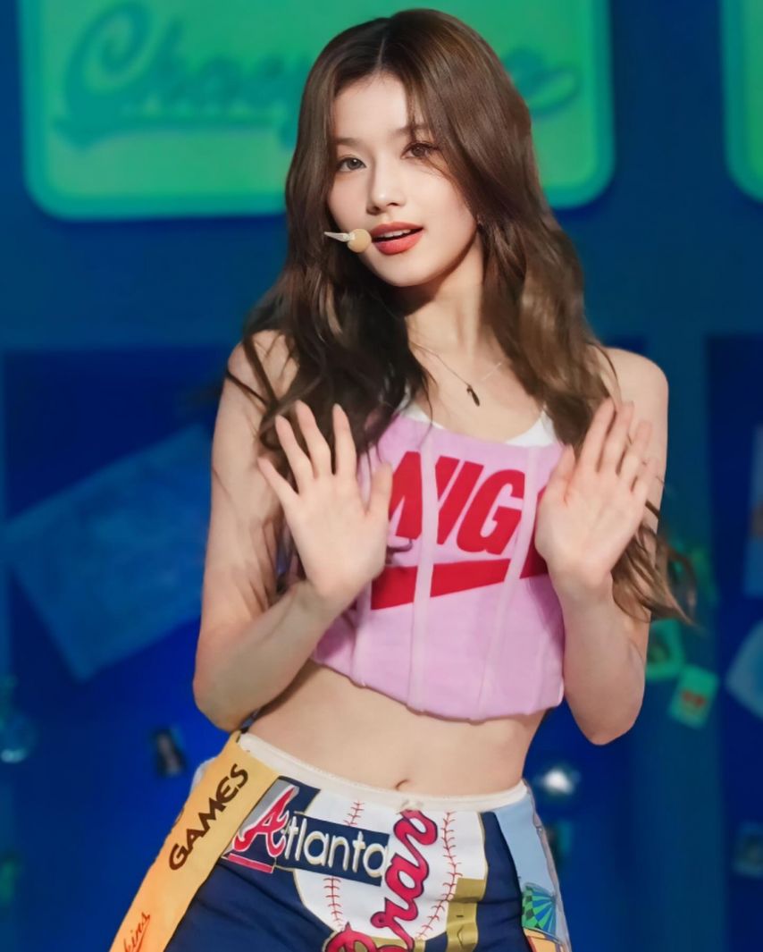 트와이스 사나