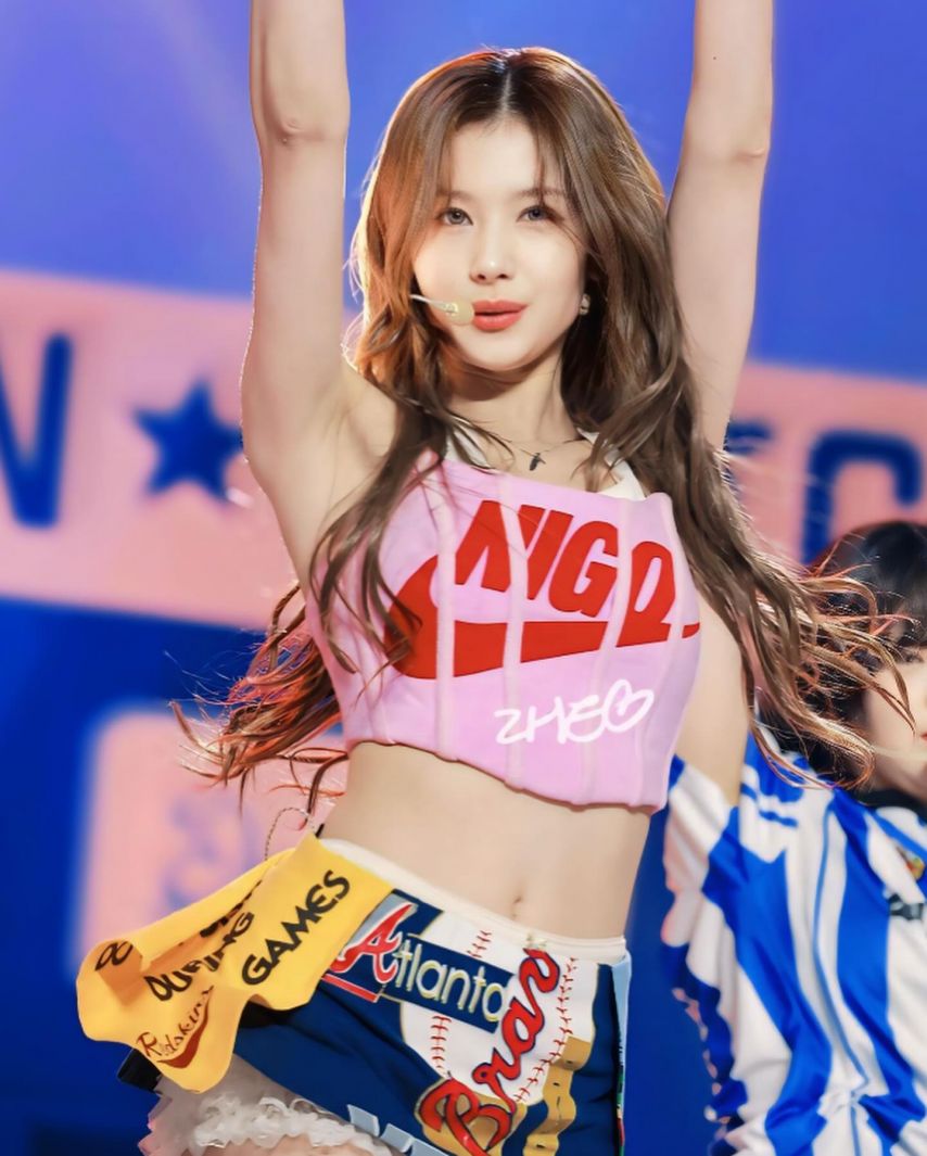트와이스 사나