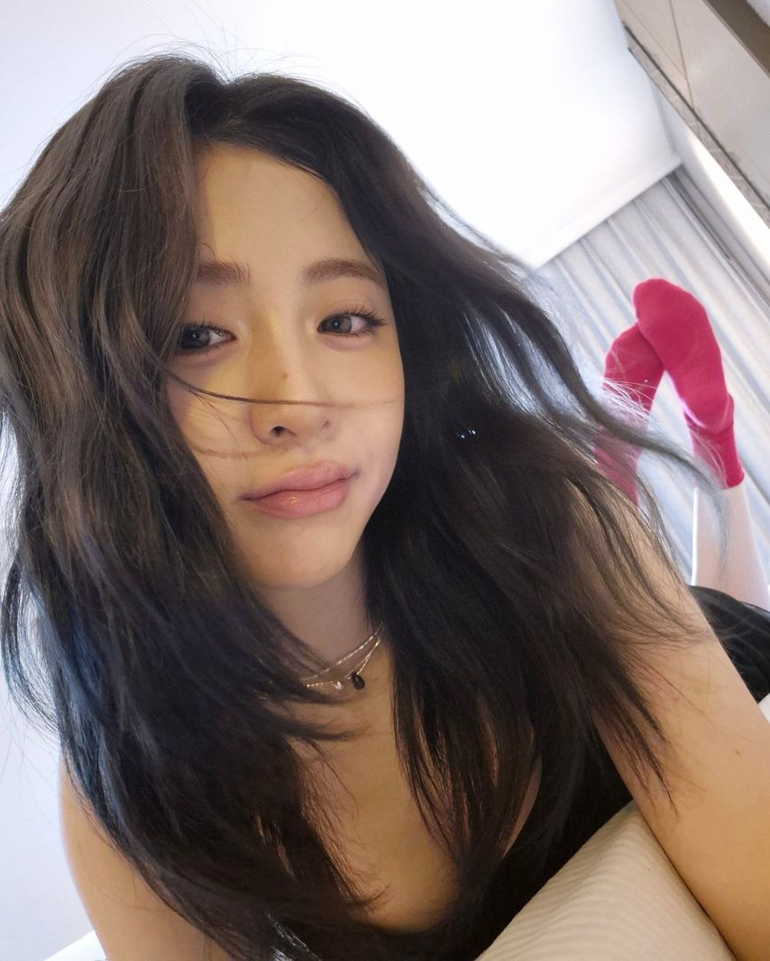 르세라핌 허윤진,카즈하