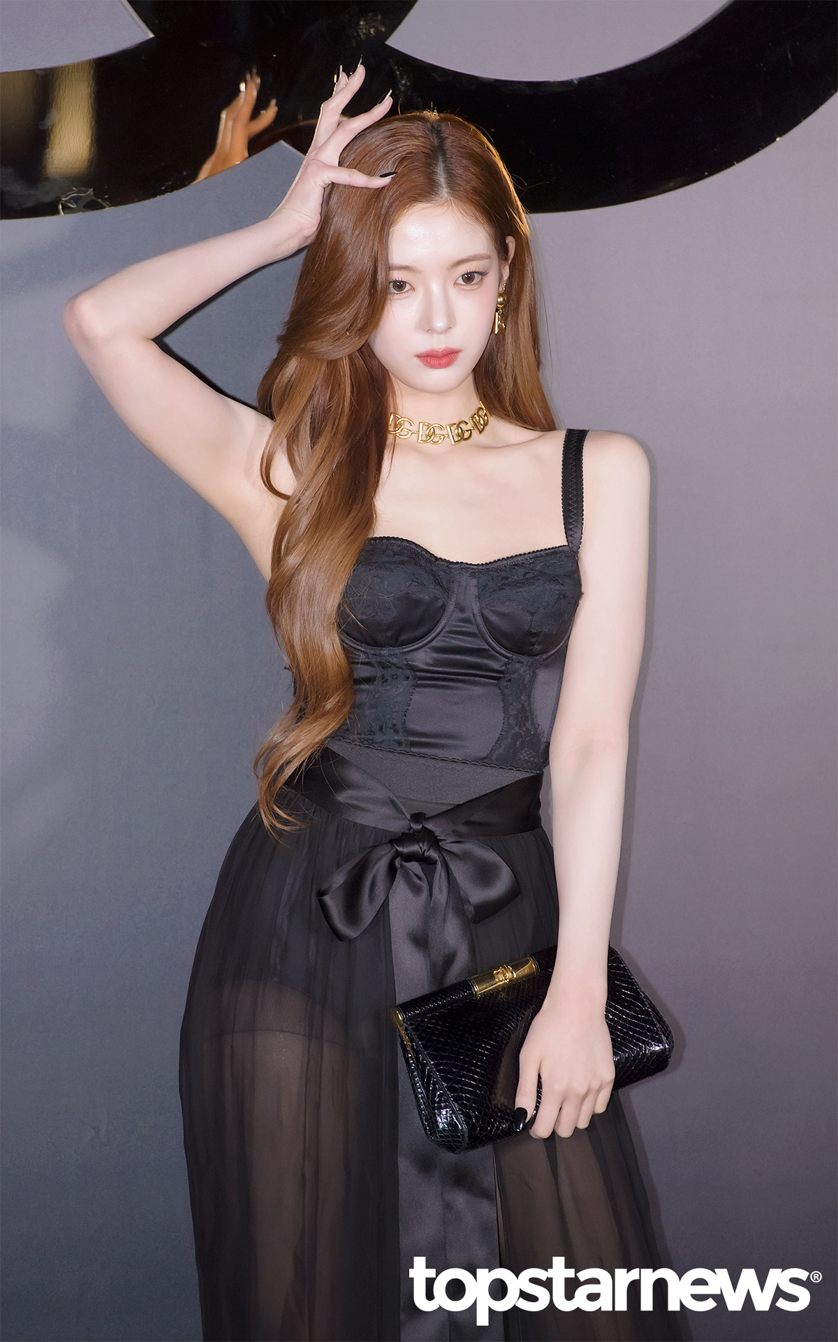 있지 리아 검스 시스루 드레스 자태