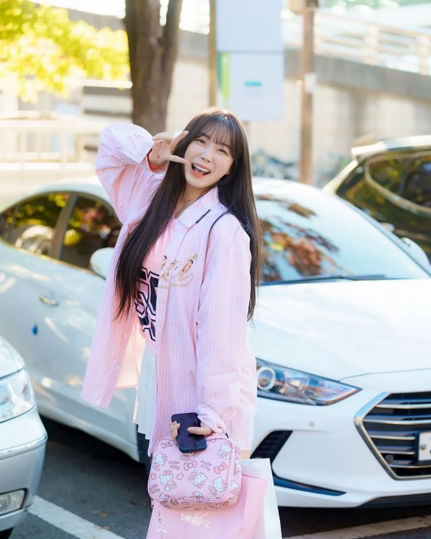 안지현