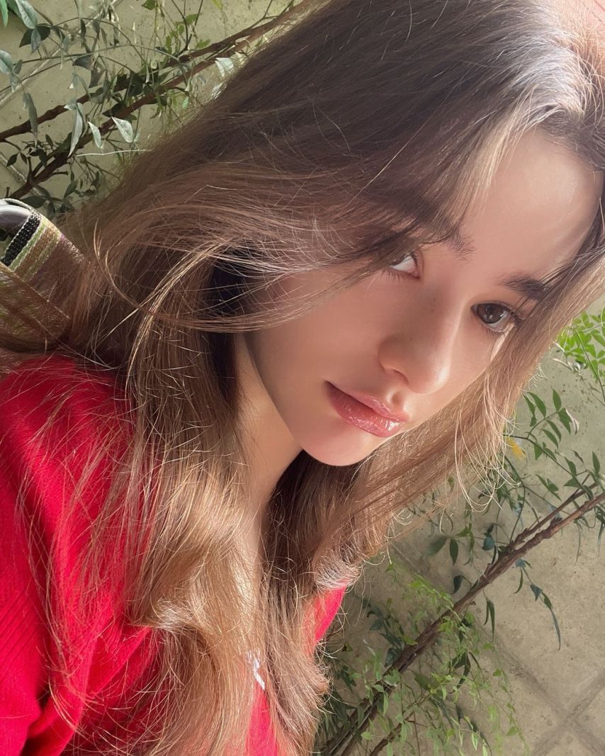 한국활동 러시아 엘프 모델 다샤 타란 (Dasha Taran)