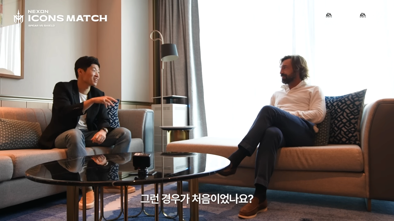 경기 중 박지성에게 왜 이렇게 따라다니냐고 물어봤던 피를로 ㅋㅋㅋㅋㅋ
