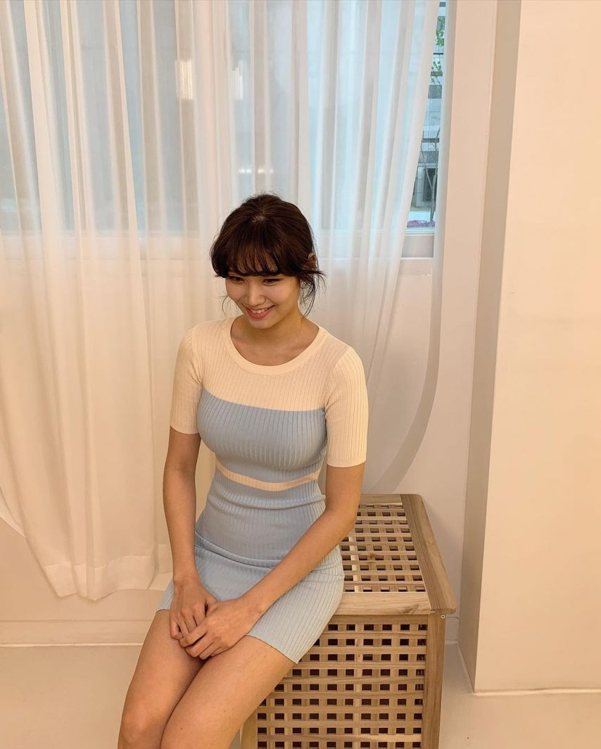 이희은 사장님 타이트한 원피스 여친룩