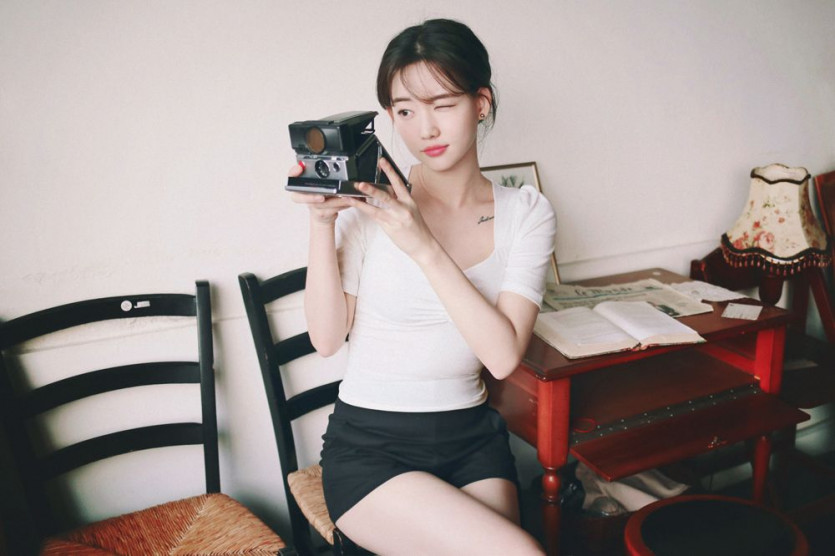 피팅모델 윤지