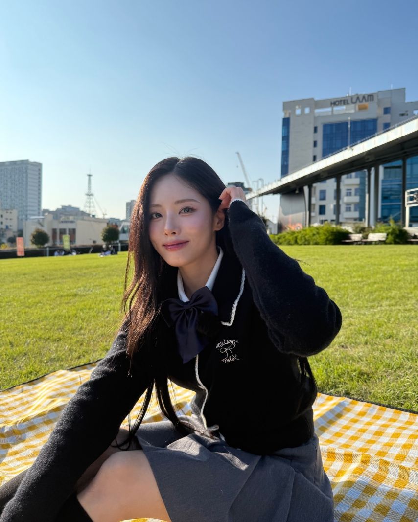 프로미스나인 송하영,박지원,백지헌
