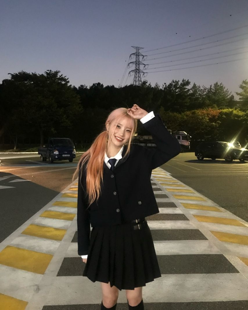 프로미스나인 송하영,박지원,백지헌