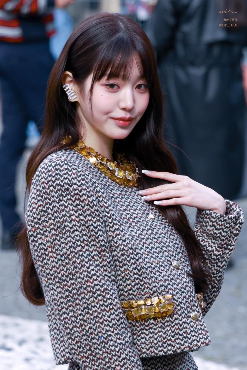 아이브 장원영 미우미우