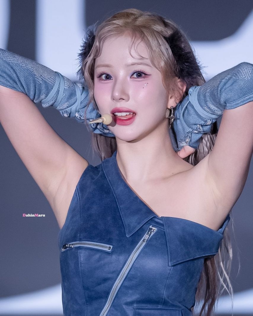 VIVIZ 은하
