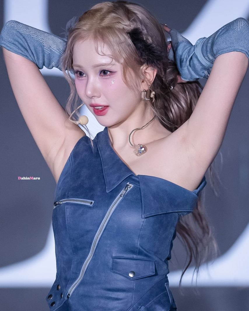 VIVIZ 은하