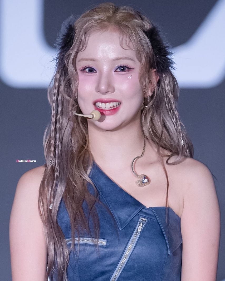 VIVIZ 은하