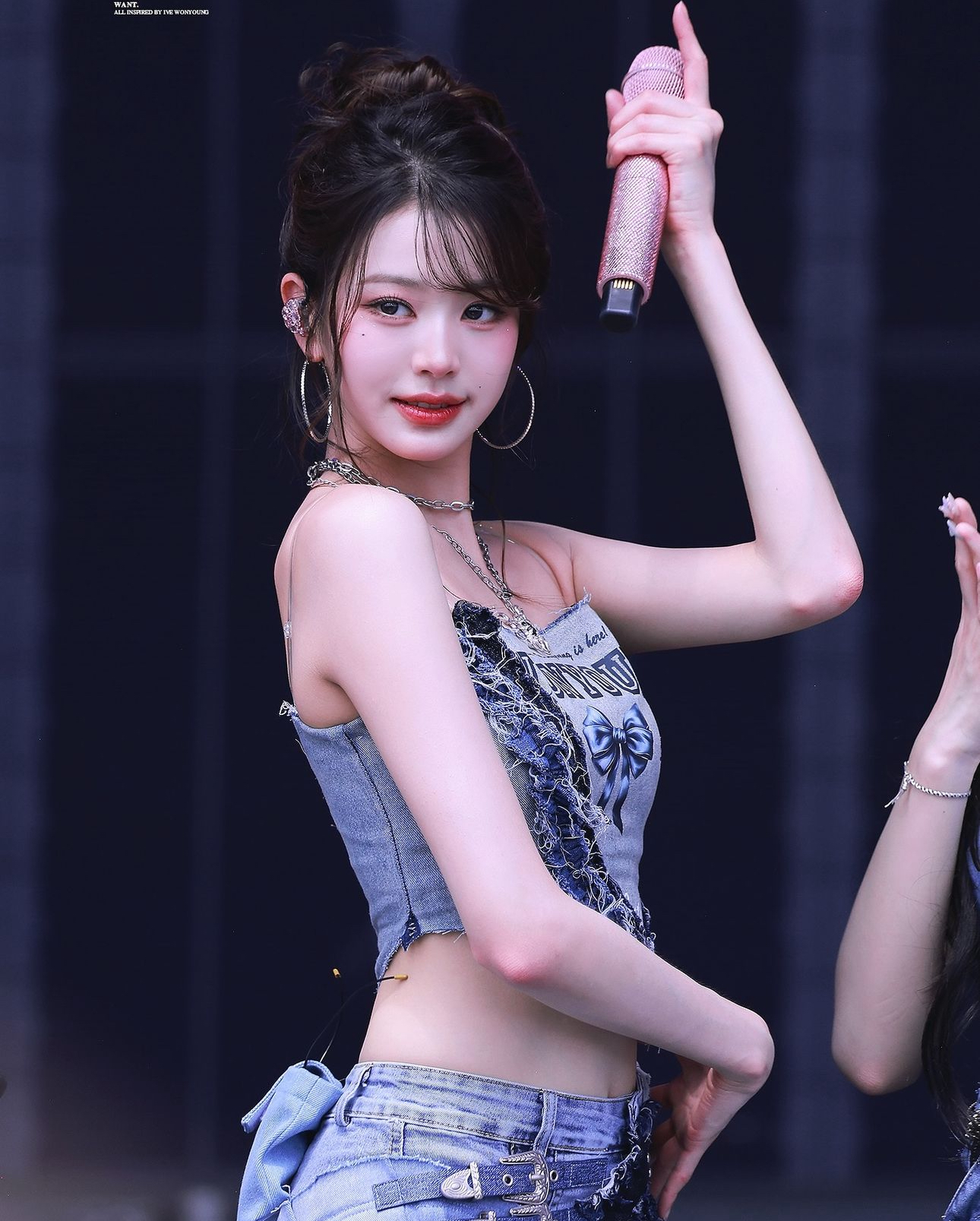 여신 장원영