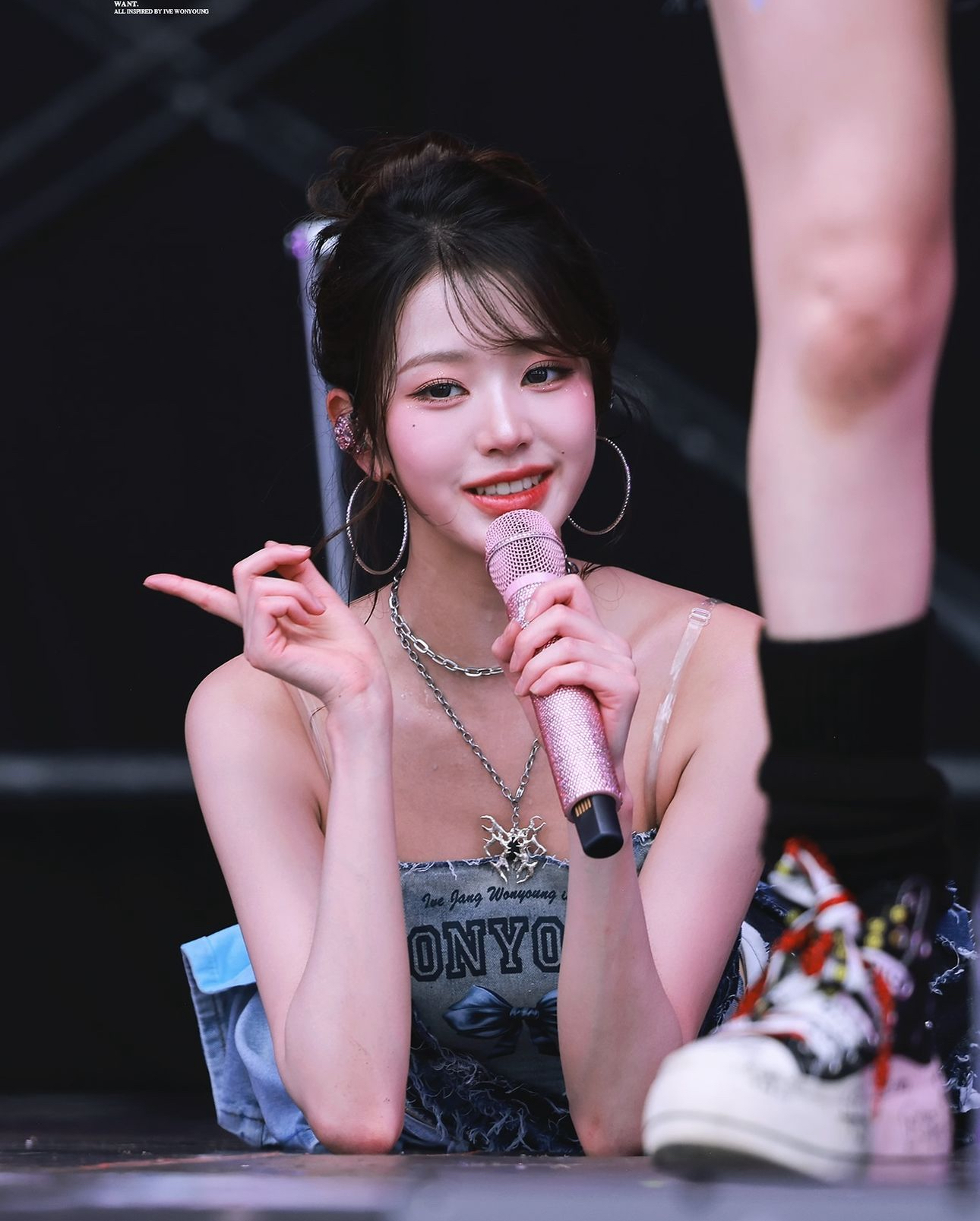 여신 장원영