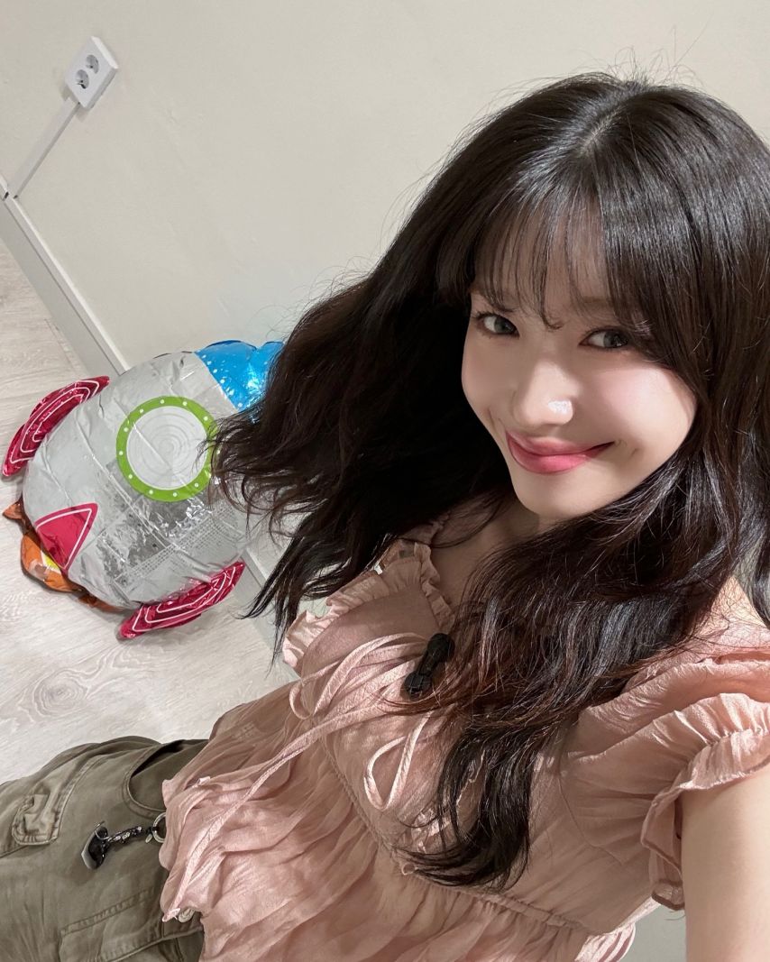 연희 수윤 소희 다현 윤경 로켓펀치