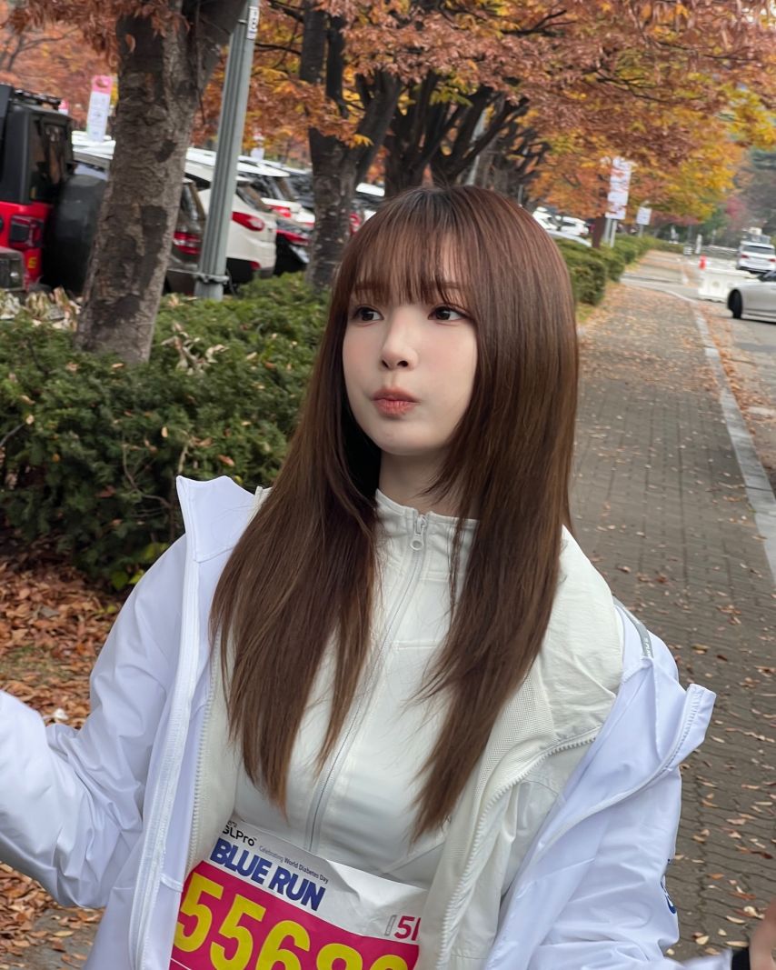연희 수윤 소희 다현 윤경 로켓펀치