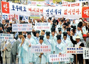 불과 20년전 성인들의 가르침 "암탉이 울면 집안이 망한다"