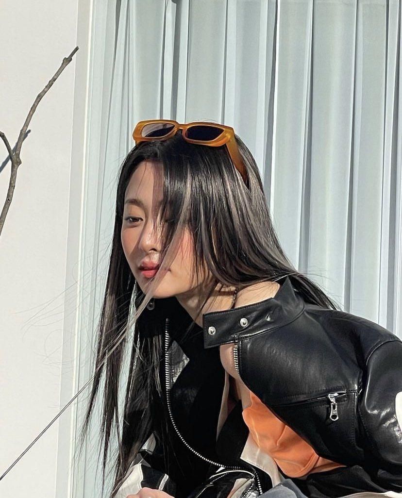 르세라핌 허윤진