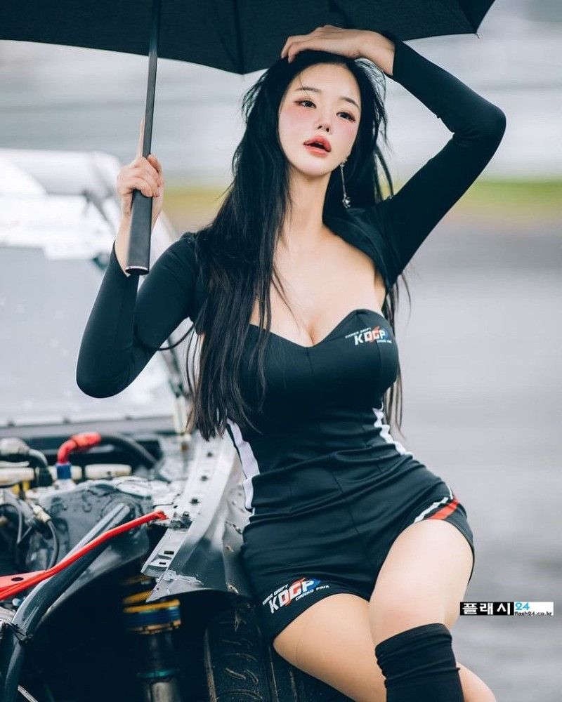 더커진 공대녀 레이싱모델 민한나
