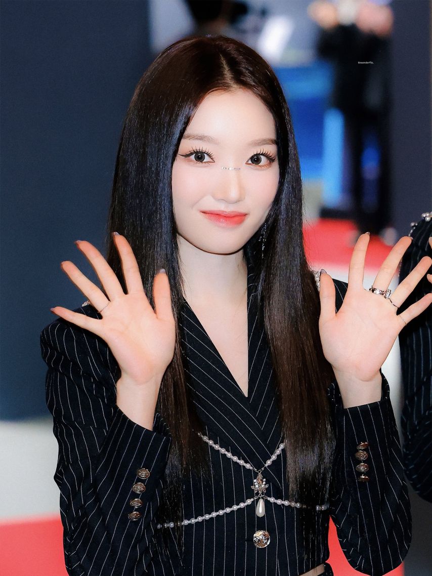 이달의 소녀, 루셈블 고원