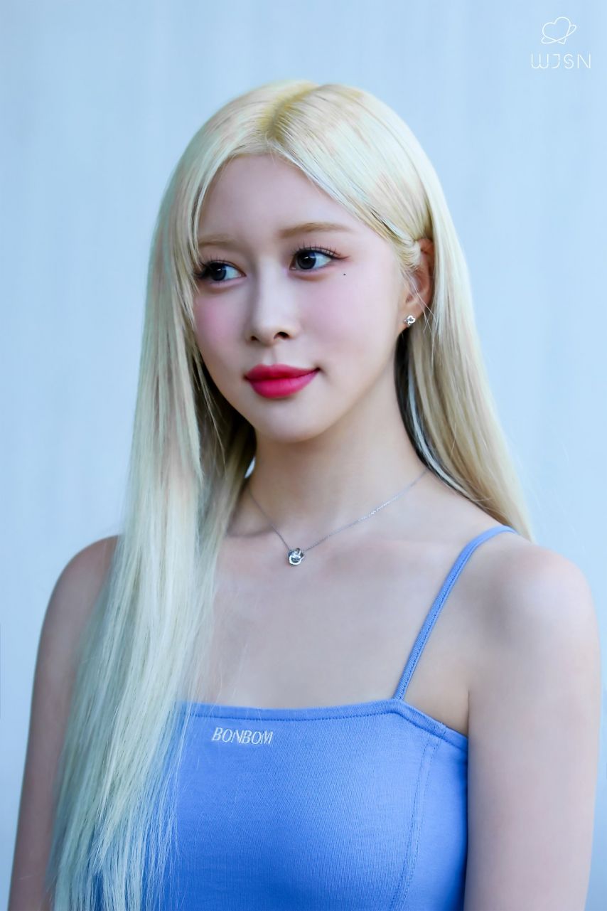 예의 바른 우주소녀 다영