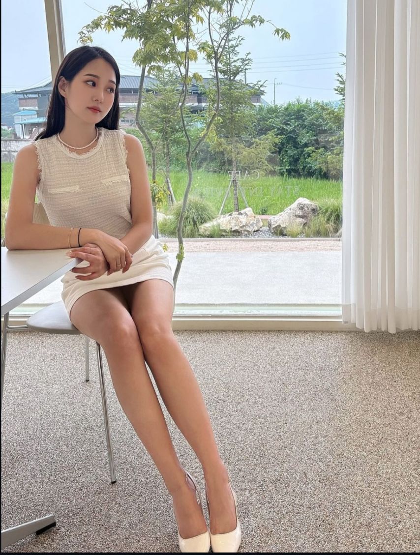 각선미 자랑하고픈 하연
