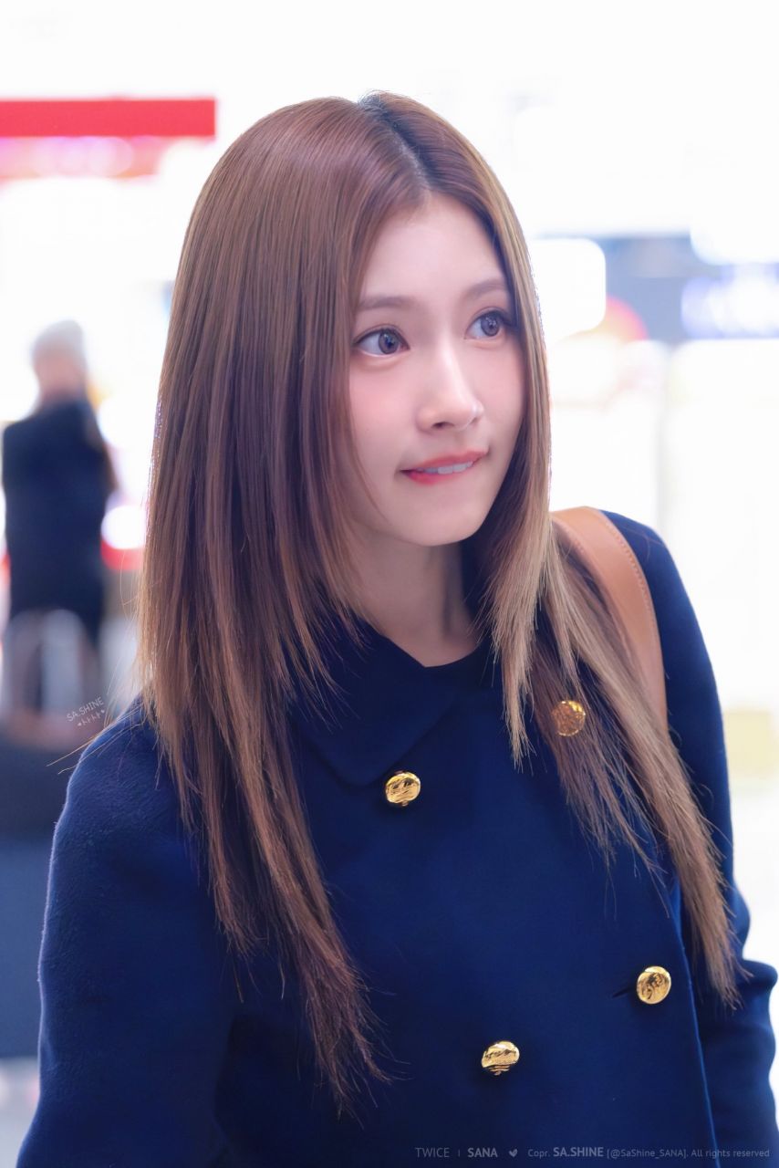 트와이스 사나