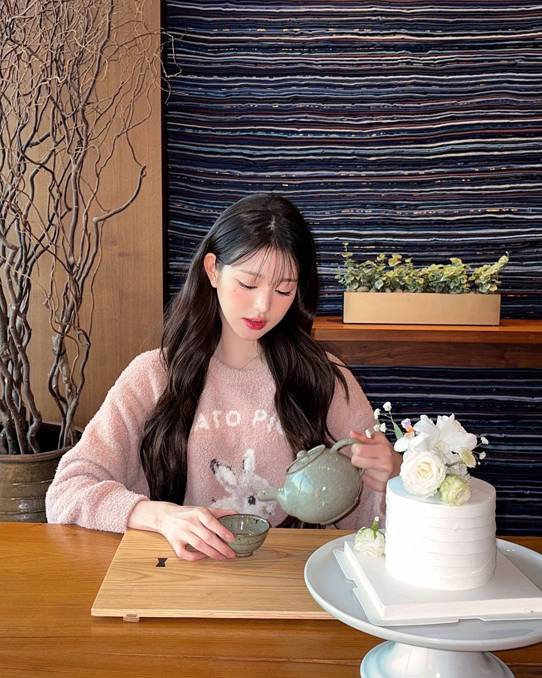 오늘 장원영 인스타에 올라온 사진