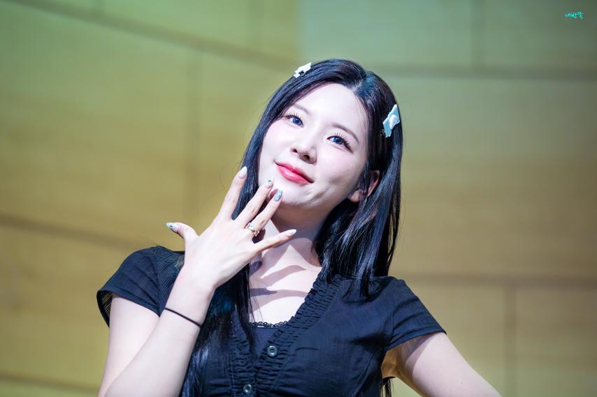 시그니처 셀린