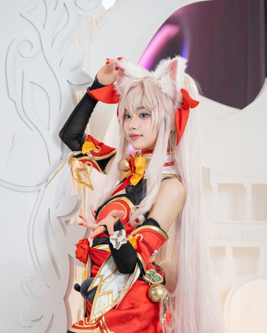 홍지은