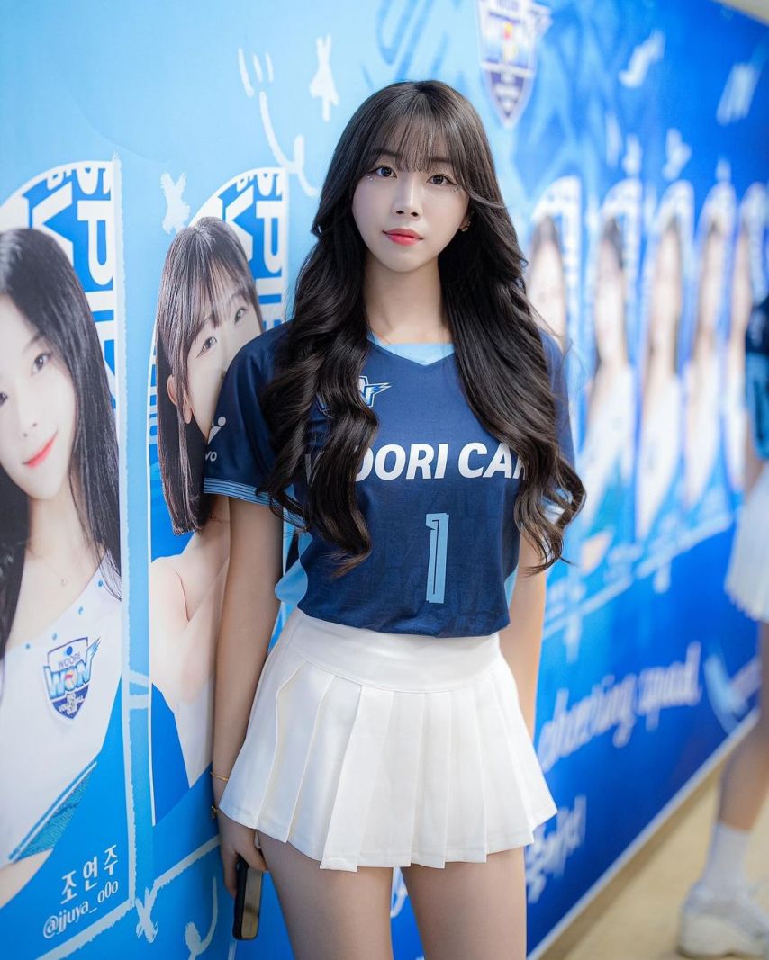 안지현