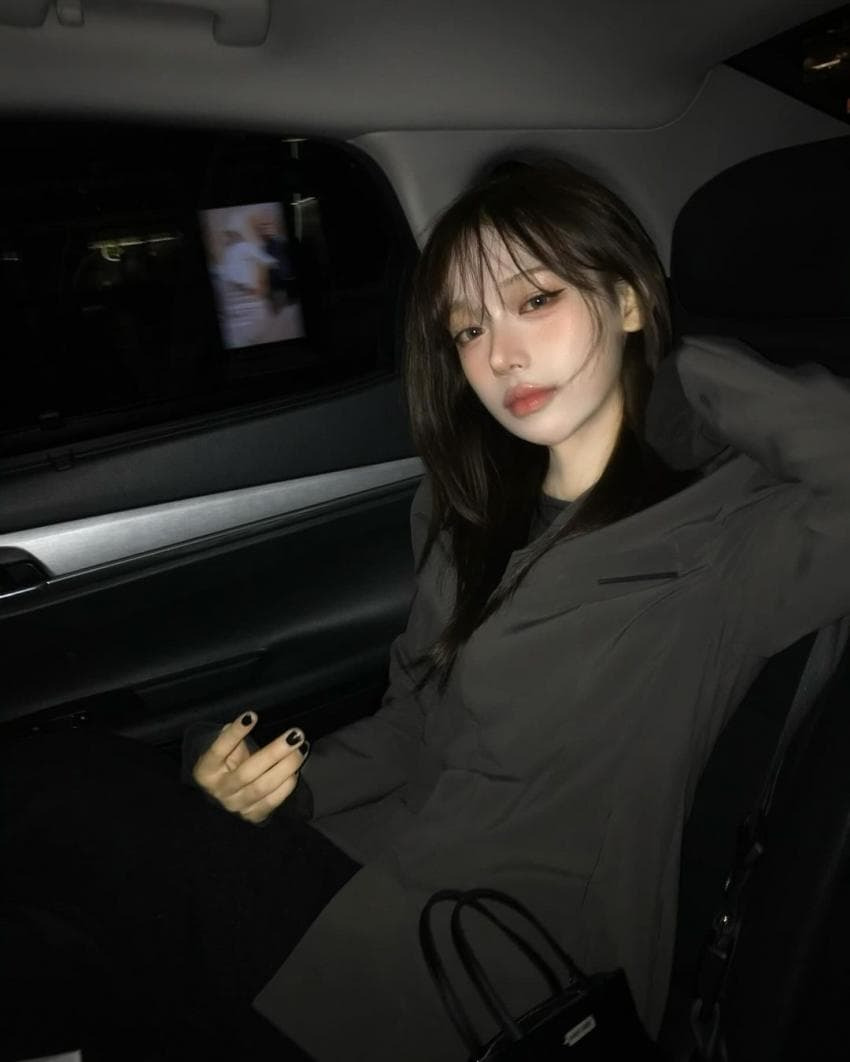 미모로 떡상한 유튜버 ㄷㄷ