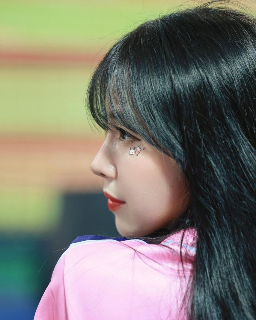 안지현