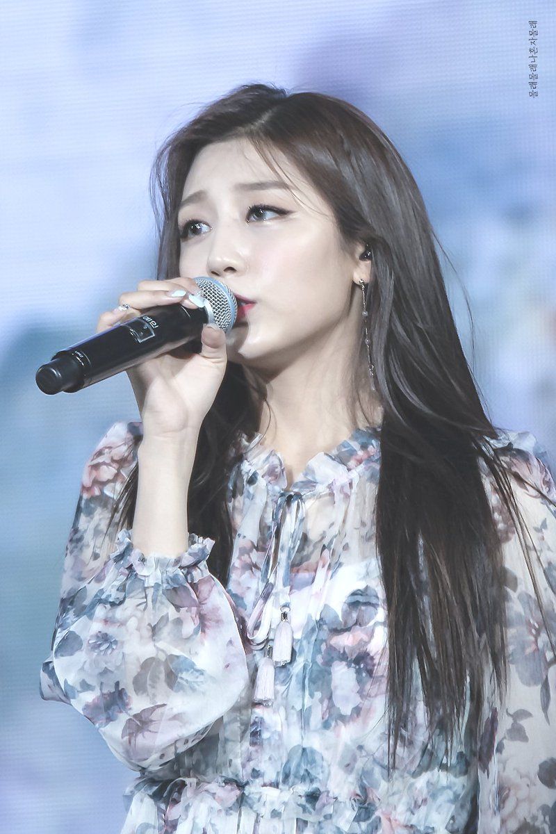 러블리즈 정예인