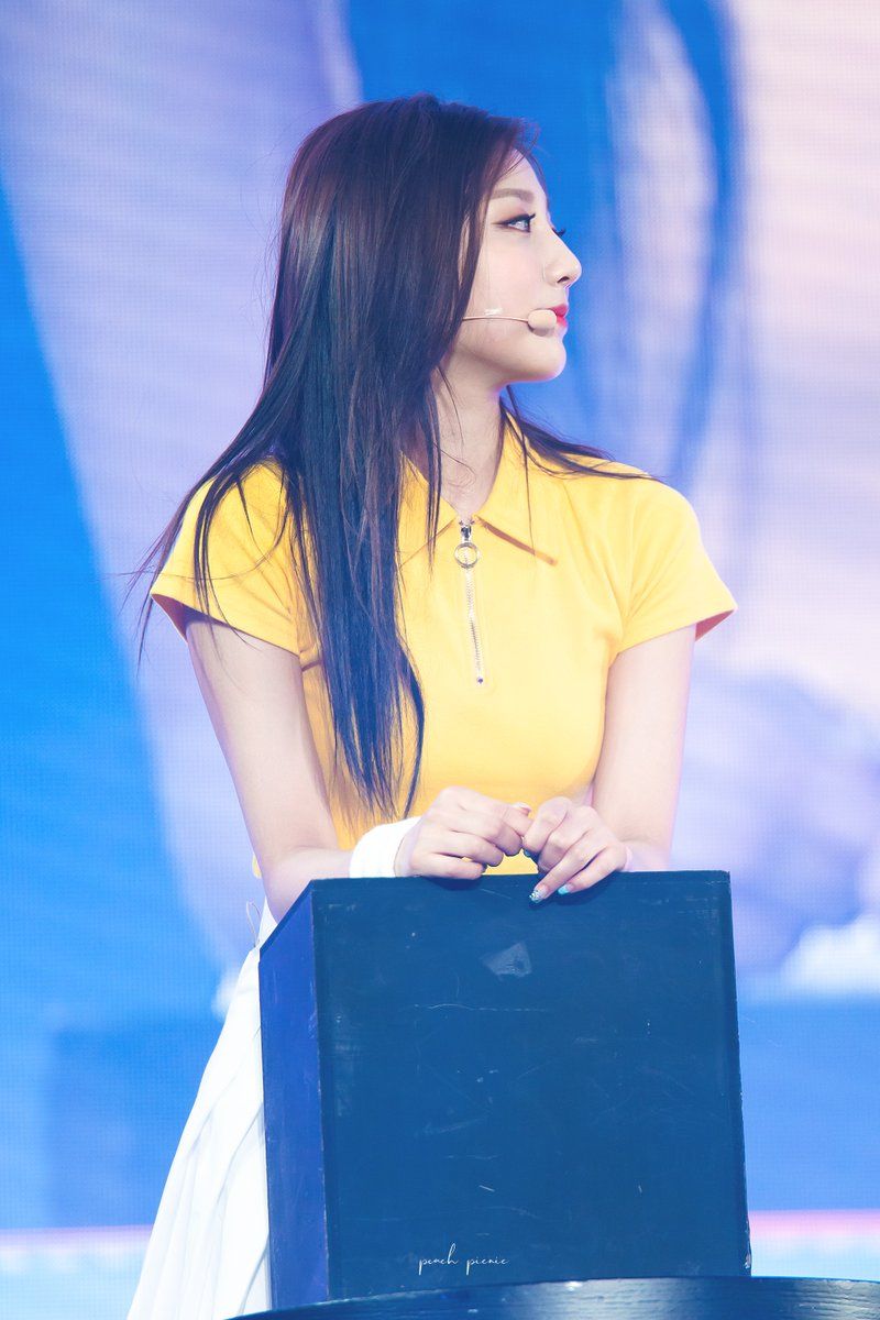 러블리즈 정예인