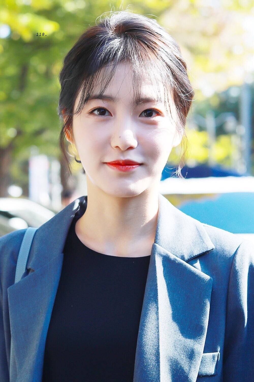 가을과 잘 어울리는 배우 신예은