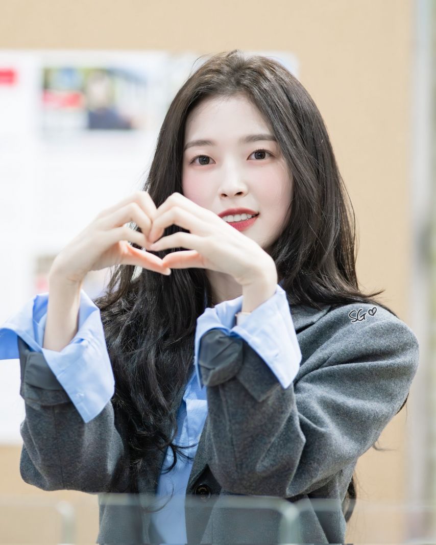 오마이걸 유아 아린