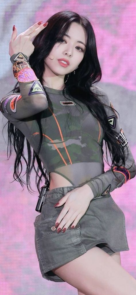 유나(ITZY) 사진모음