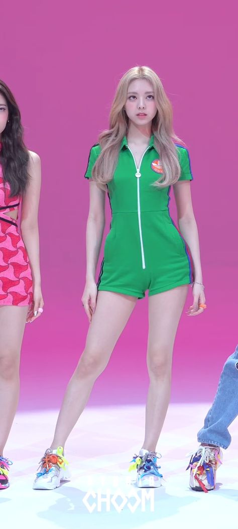 유나(ITZY) 사진모음