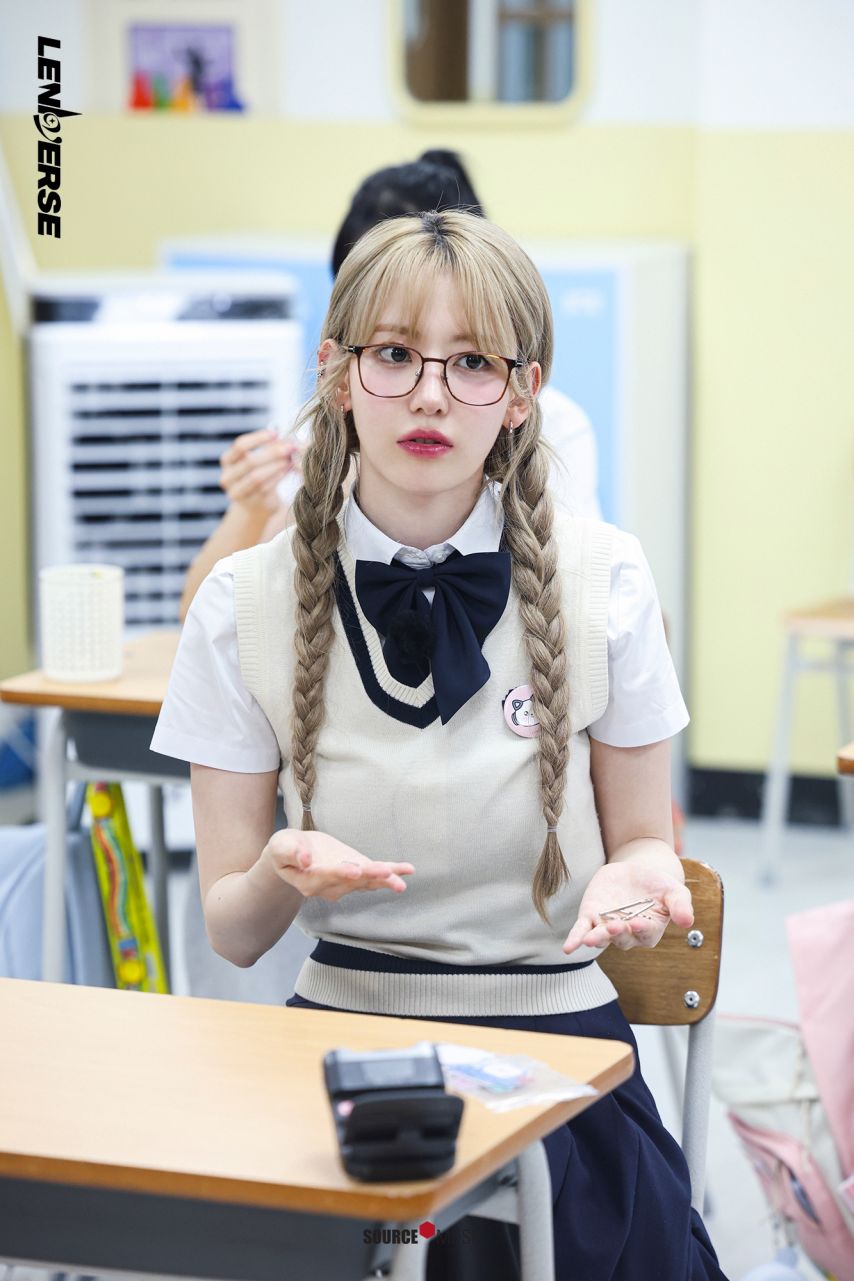 르세라핌 ‘핌하이스쿨’ Photo Sketch