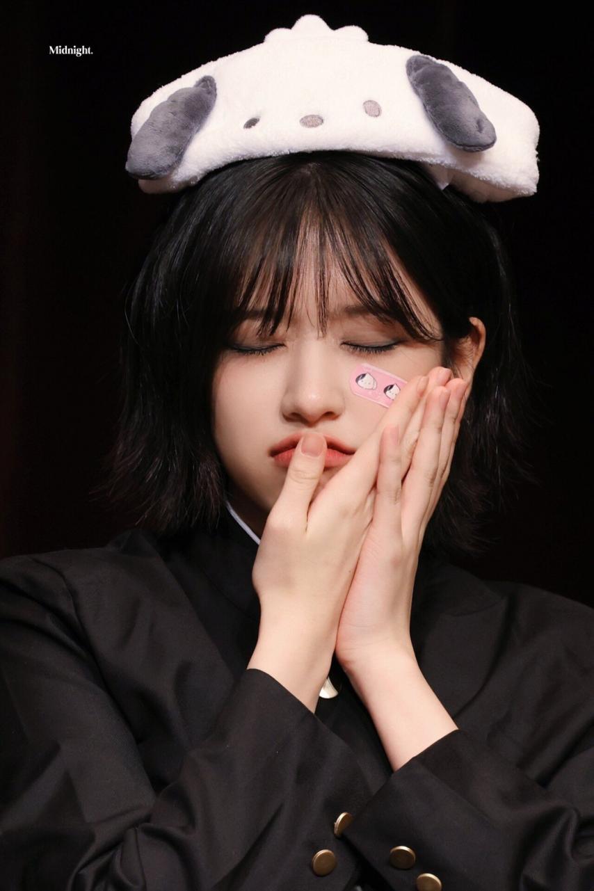 아이브 안유진