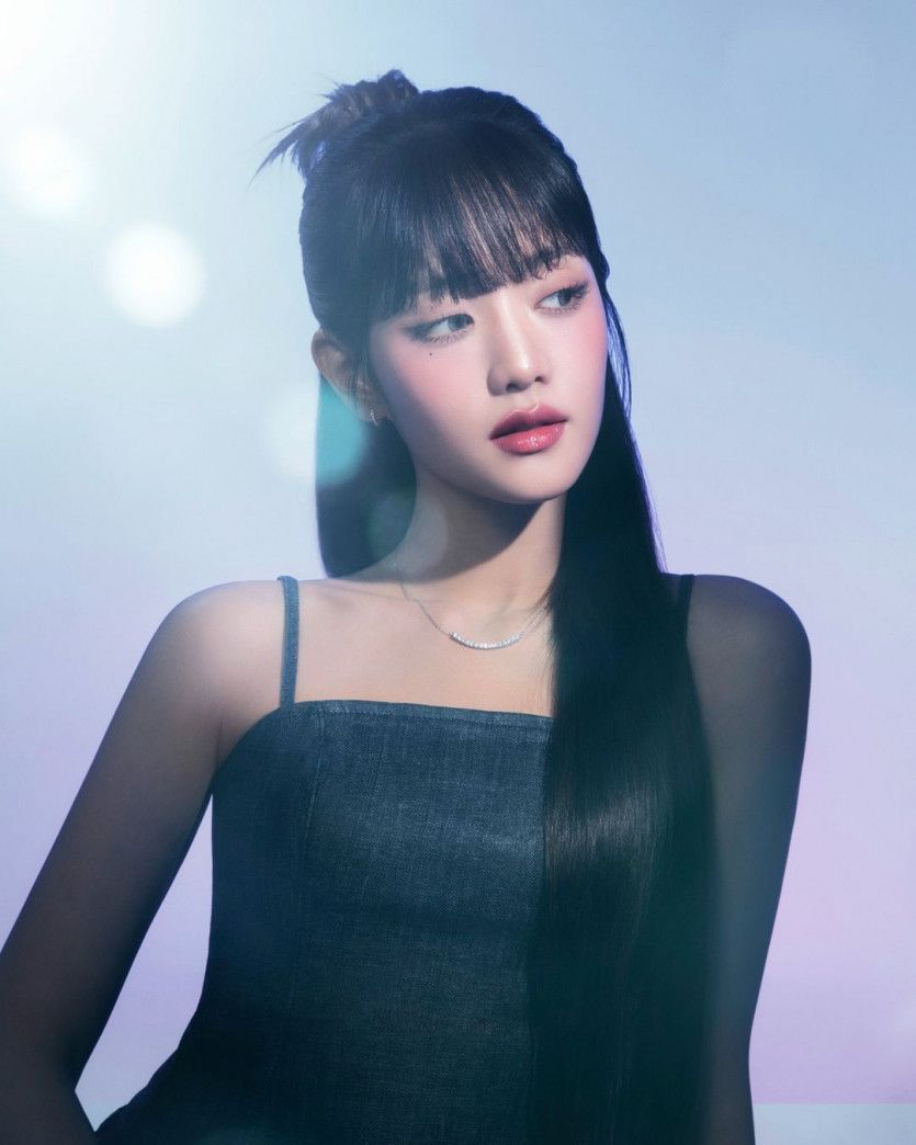 (G)-IDLE 민니.jpg