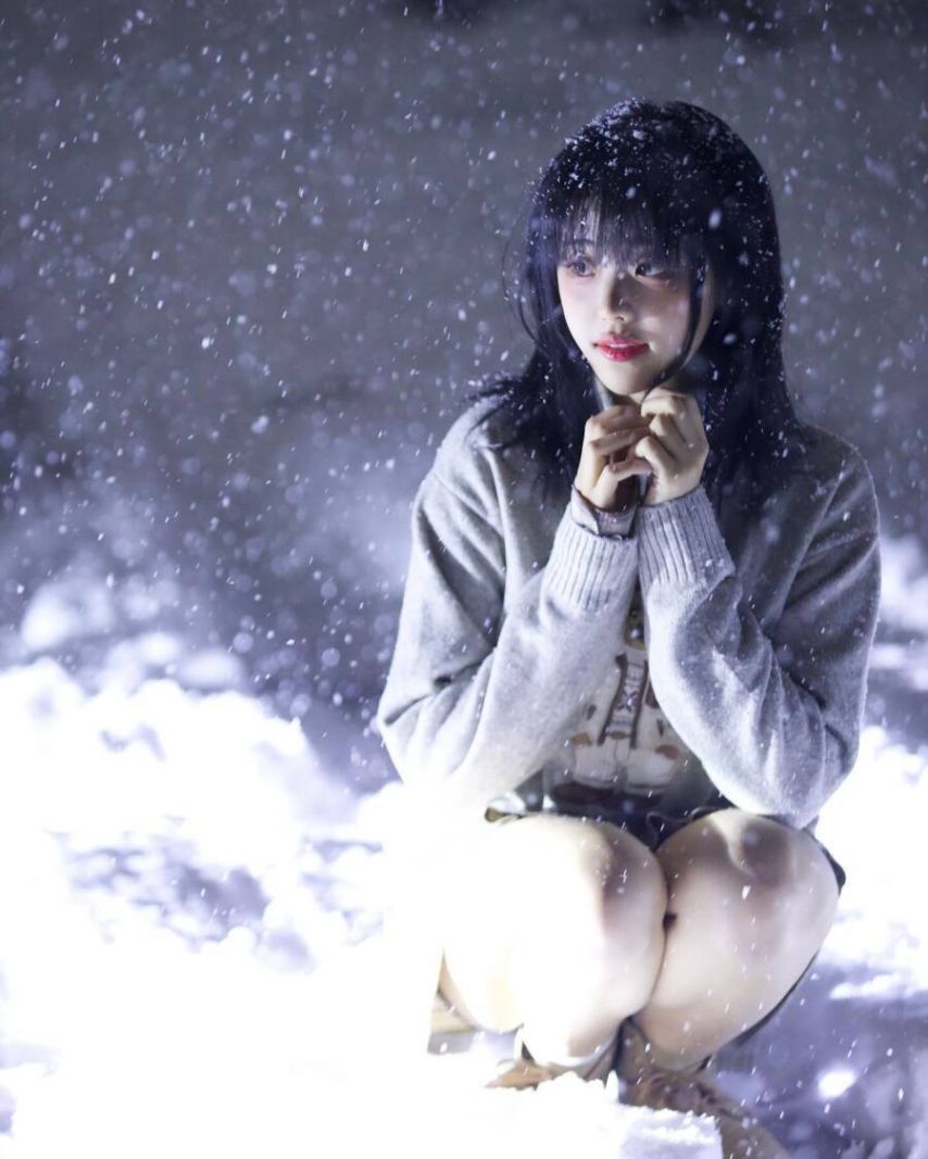 Qwer) 히나 장나영.jpg