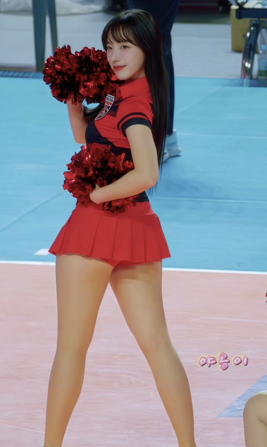 뒤태 미인 하지원 치어리더