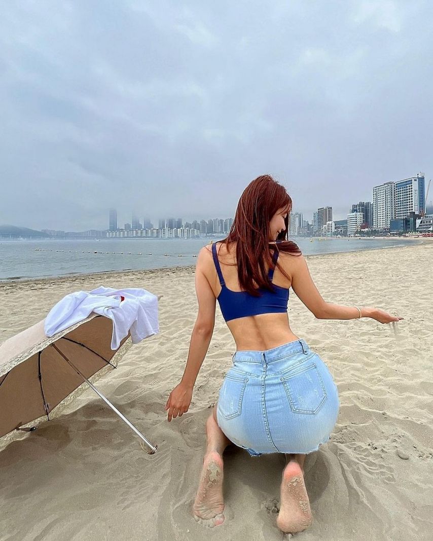 해수욕장에 간 오또맘