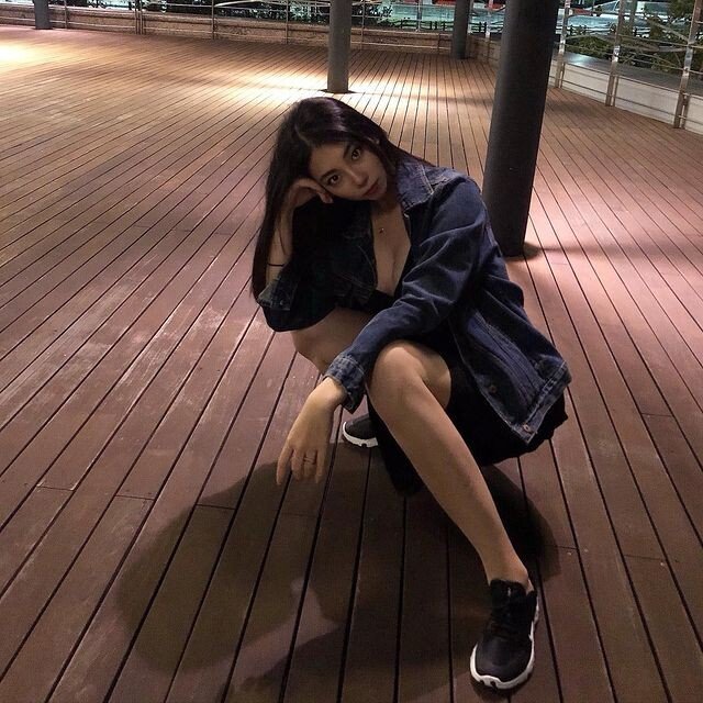 174센치 D컵 모델 백서희