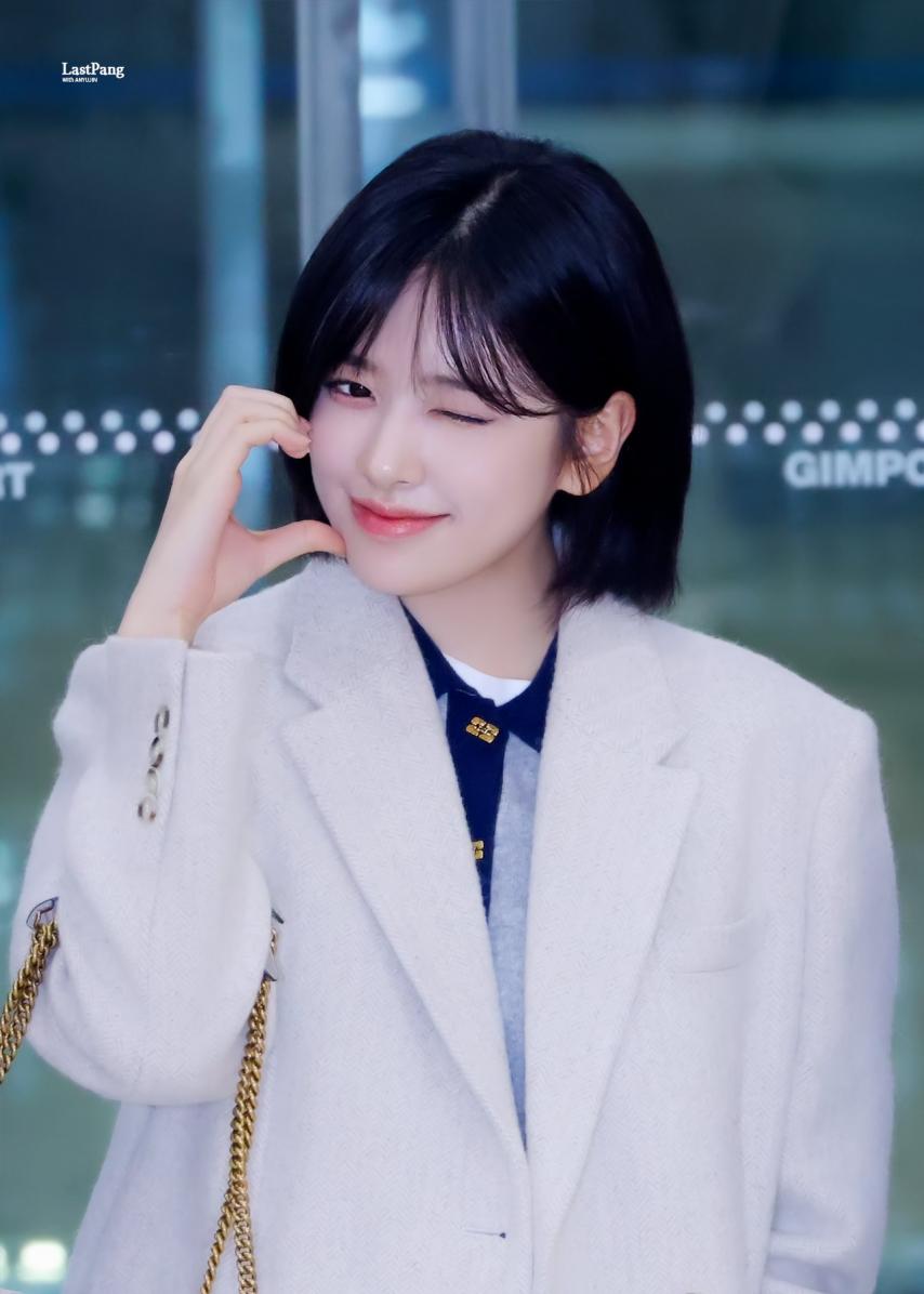 아이브 안유진