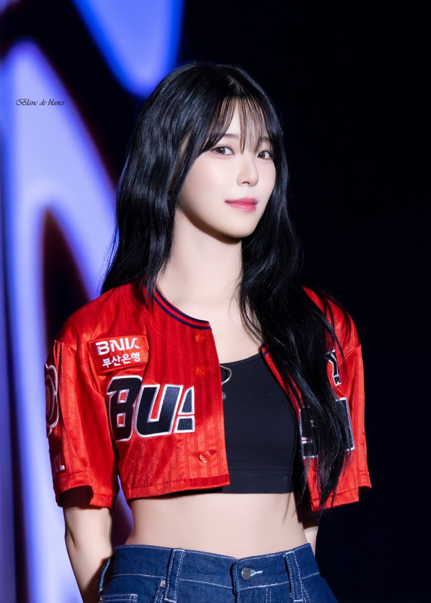 프로미스나인 백지헌