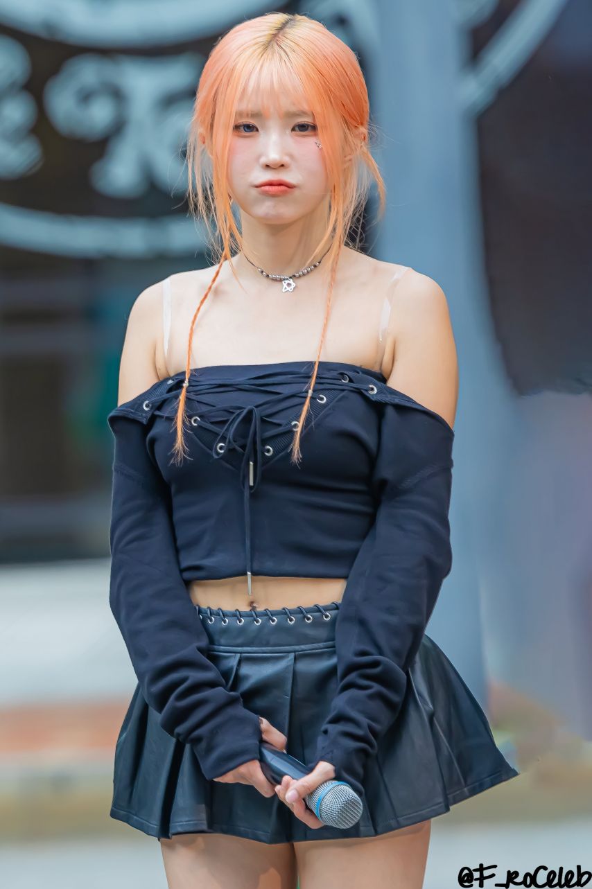 프로미스나인 송하영